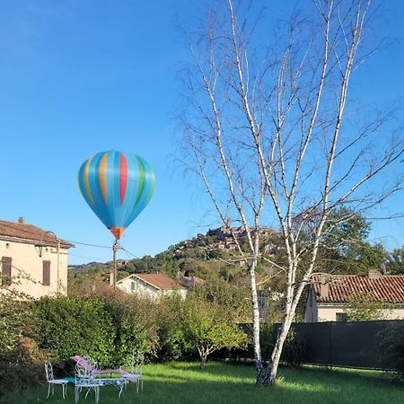 La Jolie Vue Et La Maison De La Tour- Cordes-Sur-Ciel Les Cabannes  エクステリア 写真